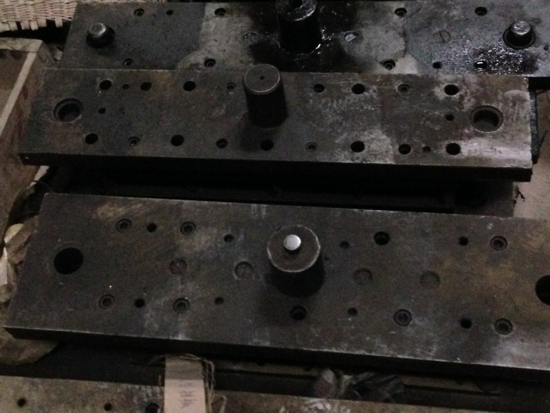 加工定製專業金屬模具工廠,批發,進口,代購