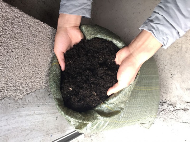 基地直銷 優質東北草炭土 有機泥炭土栽培基質20L6KG多肉營養土工廠,批發,進口,代購