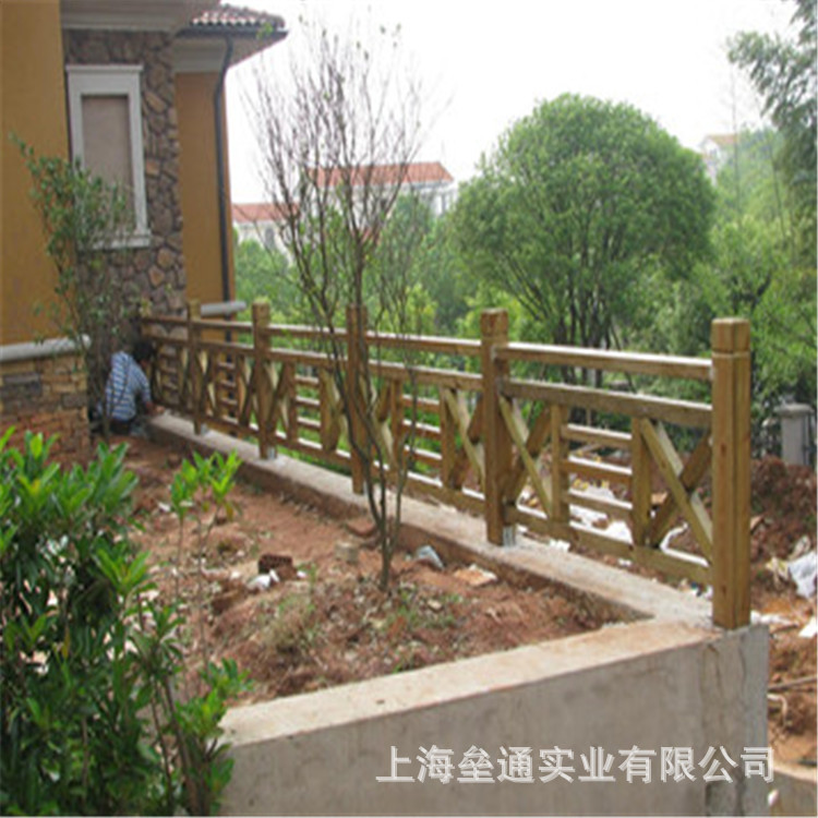供應戶外防腐木欄桿 園林實木欄桿安裝 防腐木欄桿施工工廠,批發,進口,代購