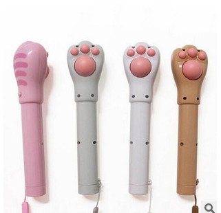 日本正版 創意多功能電動按摩捶 迷你卡通貓爪按摩棒 帶LED手電批發・進口・工廠・代買・代購