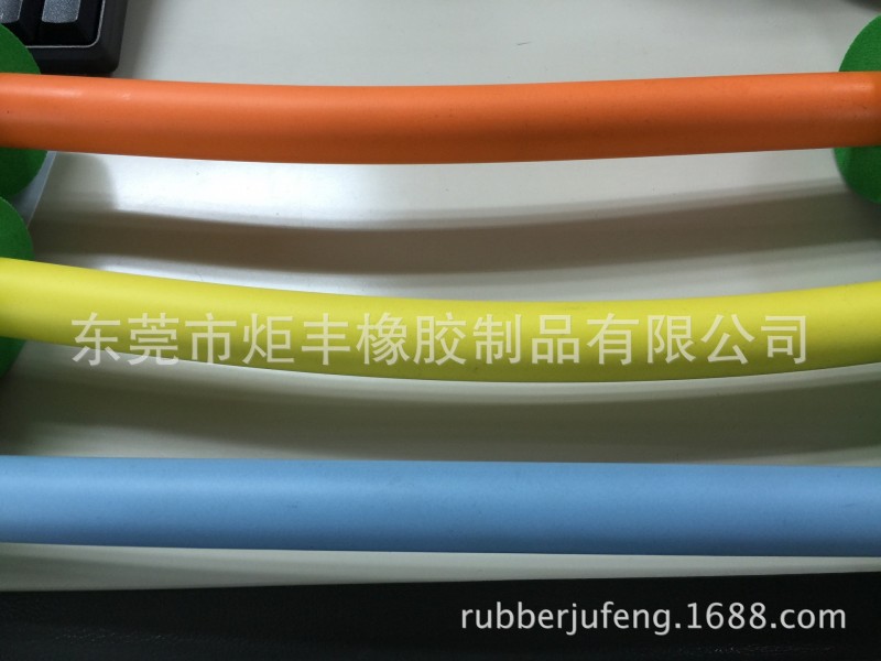 （廠傢供應）呼拉圈泡棉套 運動器材海棉管管 定製顏色形狀規格工廠,批發,進口,代購