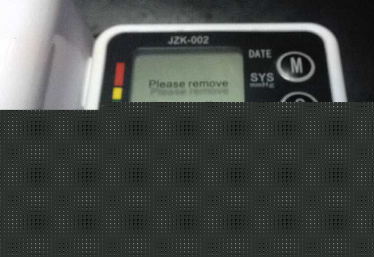 廠傢批發傢用手腕式電子血壓計 智能語音數字全自動血壓機英文版批發・進口・工廠・代買・代購